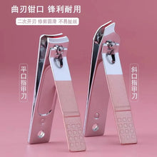 Cargar imagen en el visor de la galería, Mini cortaúñas de personajes kawai