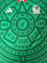 Cargar imagen en el visor de la galería, Playera de Mexico de jugador premium A