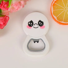 Cargar imagen en el visor de la galería, Abrebotellas de silicona con imán para nevera destapador MOD 1861