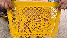 Cargar imagen en el visor de la galería, Papel decorativo día d muertos GRANDE 48 x 36 cm docena