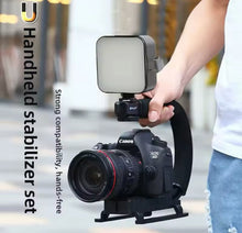 Cargar imagen en el visor de la galería, Kit estabilizador de soporte de Vlog de mano Universal para fotografía y Video, luz LED, micrófono, obturador remoto, cámara de teléfono, grabación de Video AY-49U MOD BBG-60368