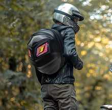 Cargar imagen en el visor de la galería, Nueva mochila con ojos de LED. porta casco contra agua resistente ,funciona app para ajustar los ojos desde tu celular diseño de fibra de carbono MOD T6-11