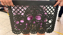 Cargar imagen en el visor de la galería, Papel decorativo día d muertos GRANDE 48 x 36 cm docena