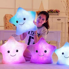 Cargar imagen en el visor de la galería, Cojines decorativos con luz brillante para niños, muñecos de peluche de estrellas LED MOD L-2 35 cm BLANCO - mychinashop.com