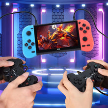 Cargar imagen en el visor de la galería, Consola X50 máx inalambrica contiene 2 controles tipo play con más de 15,000 juegos de play 1, minines, sega, árcade y muchos más, puedes descargarle más juegos, música, imágenes y videos