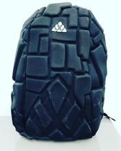 Cargar imagen en el visor de la galería, Mochila concha de caballero 2401 chica