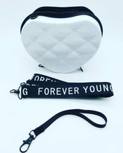 Cargar imagen en el visor de la galería, Y-5 BOLSA DE MODA CORAZÓN