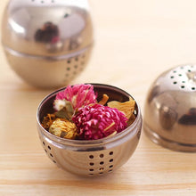 Cargar imagen en el visor de la galería, Bola de malla infusora de té de acero inoxidable, colador de filtro con gancho