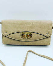 Cargar imagen en el visor de la galería, CARTERA PARA DAMA MOD AP-06 café