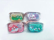 Cargar imagen en el visor de la galería, Estuché de pupilente moda KAWAI corazón MOD YJH-361