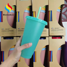 Cargar imagen en el visor de la galería, Paquete de 10 vaso mágico reutilizable de plástico portátil 710 ml con tapa y popote MOD 0011