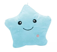 Cargar imagen en el visor de la galería, Almohada luminosa de 34CM para niños y niñas, cojín colorido con luz LED y diseño de estrellas vívidas, almohada de juguetes de felpa Cojines decorativos conestrella luz brillante para niños, muñecos de peluche de estrellas MOD L-2