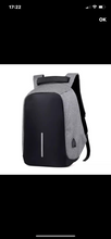 Cargar imagen en el visor de la galería, Mochila antirrobo con entrada usb CALIDAD MEDIA MOD 102