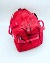 Cargar imagen en el visor de la galería, Maleta deportiva SPORT con zapatera MOD 2021-333