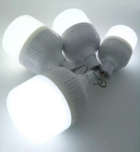 Cargar imagen en el visor de la galería, Foco multi usos consume 15 W alumbra 75W Mod EM04W15 recargable, para escalada, senderismo, Bombilla de carga, led de ahorro de energía superbrillante, iluminación de emergencia de corte de energía para el hogar - mychinashop.com