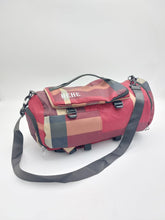 Cargar imagen en el visor de la galería, Maleta deportiva nylon reforzada tipo mochila MOD 6629