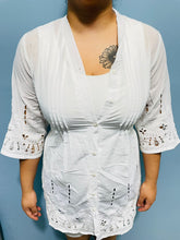 Cargar imagen en el visor de la galería, Blusa de dama color blanco S,M,L,XL