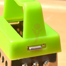 Cargar imagen en el visor de la galería, Rayador de ajos Mini rallador de acero inoxidable de cuatro lados para el hogar, cortador de verduras multifunción, dispositivo de cocina, accesorios de cocina