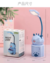 Cargar imagen en el visor de la galería, Lámparas de decoración con carga USB para niños, lámpara de mesa LED de dibujos animados creativos, protección ocular para lectura y dormitorio de estudiantes, luz nocturna