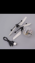 Cargar imagen en el visor de la galería, Esfera de luz helicóptero MOD8180 - mychinashop.com