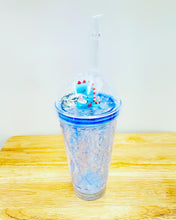 Cargar imagen en el visor de la galería, Vaso CON LUZ Botella de agua potable de doble capa, vaso de hielo de dinosaurio, portátil, de plástico, a la moda MOD XY-2103