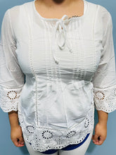 Cargar imagen en el visor de la galería, Blusa de dama color blanco S,M,L,XL