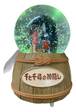 Cargar imagen en el visor de la galería, Esfera De Nieve De Sin Cara Del Viaje De Chihiro Grande MOD 2025-NO13 2025-PO13
