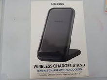 Cargar imagen en el visor de la galería, Cargador Samsung Inalámbrico Soporte Convertible S22 S23 S21 Color Negro MOD R-NZ
