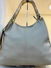 Cargar imagen en el visor de la galería, Bolsa de dama premium vinipiel MOD SL-255
