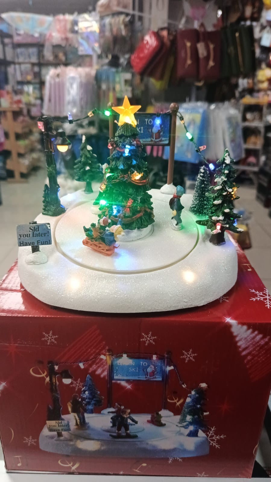 Villa navideña de árbol de Navidad, con sonido y musical MOD W217B