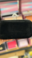 Cargar imagen en el visor de la galería, Bolsa de noche gamuza MOD 8984
