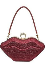 Cargar imagen en el visor de la galería, Bolsa de noche de cristal en forma de BESO MOD 62833
