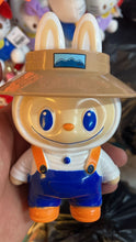 Cargar imagen en el visor de la galería, The Monsters Labubu-ventilador colgante de cuello para niños, miniventilador pequeño portátil sin aspas con carga Usb, de poco ruido, para verano MOD 888
