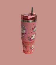 Cargar imagen en el visor de la galería, Vaso tipo stanley personajes MOD LZ -23109-1
