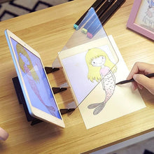 Cargar imagen en el visor de la galería, Tablero de dibujo DIY para niños, proyector de dibujo, pintura, aprendizaje de teléfono, atenuación de reflejo, soporte de teléfono MOD 1891
