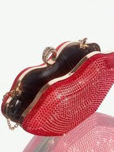 Cargar imagen en el visor de la galería, Bolsa de noche de cristal en forma de BESO MOD 62833
