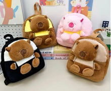 Cargar imagen en el visor de la galería, Mochila de peluche Capybara MOD MC-K109
