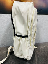 Cargar imagen en el visor de la galería, Mochila excelente calidad 46x30 cm  MOD LD-274
