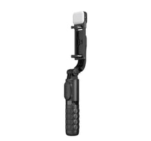 Cargar imagen en el visor de la galería, Palo Selfie Trípode Bluetooth Stick Control Remoto Luz 360 MOD Q11S
