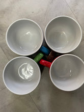 Cargar imagen en el visor de la galería, Juego de 4 tazas grande de colores MOD SA459
