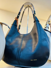 Cargar imagen en el visor de la galería, Bolsa de dama premium vinipiel MOD SL-254
