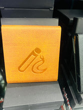 Cargar imagen en el visor de la galería, Cigarrera de Caja de cuero PU metal negro plateado plateado plateado amarillo rosa cigarrillo acero inoxidable para 10 cigarrillos con banda de goma, una caja de cigarrillo elegante
