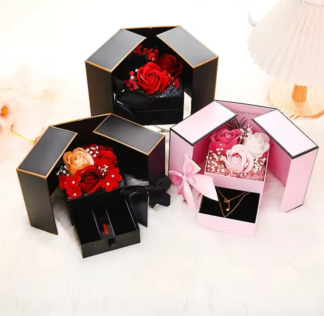 Caja de regalo creativa Jabón eterno Rosa Flor Oso Regalo del día de San Valentín con collar LU7199