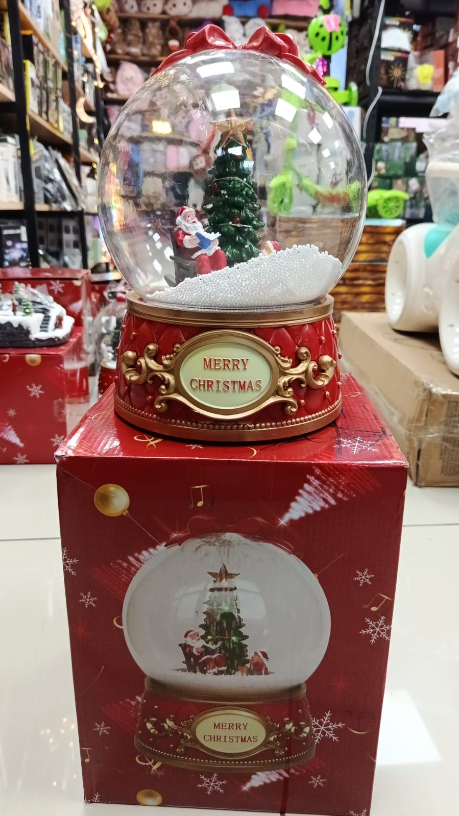 Esfera navideña con bola de nieve, luz y sonido MOD W267A