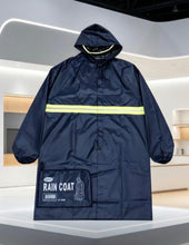 Cargar imagen en el visor de la galería, Impermeable de cierre y broche grueso MOD H-668
