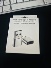 Cargar imagen en el visor de la galería, Adaptador Otg Con Entrada Tipo C A Puerto Usb 3.0
