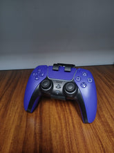Cargar imagen en el visor de la galería, Control para PS4 con diseño de PLAY 5 liso

