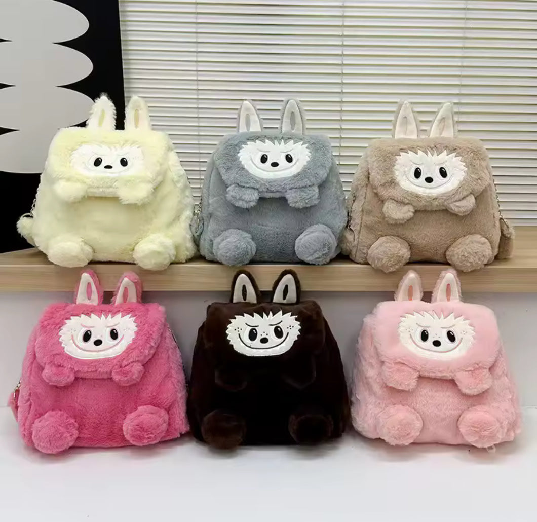Mochila de peluche LABUBU MOD 3804