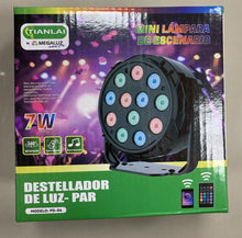 Cargar imagen en el visor de la galería, Bocina con luces para fiesta con  bluetooth y control  MOD PAR-04
