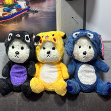Cargar imagen en el visor de la galería, Peluche con frazada 50 cm
